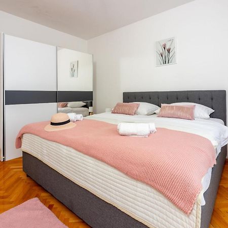 Apartment Pavla Crikvenica Eksteriør bilde